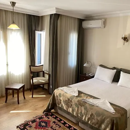 Sofia Szálloda 3*