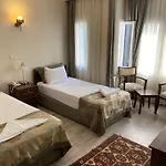 Sofia 3*